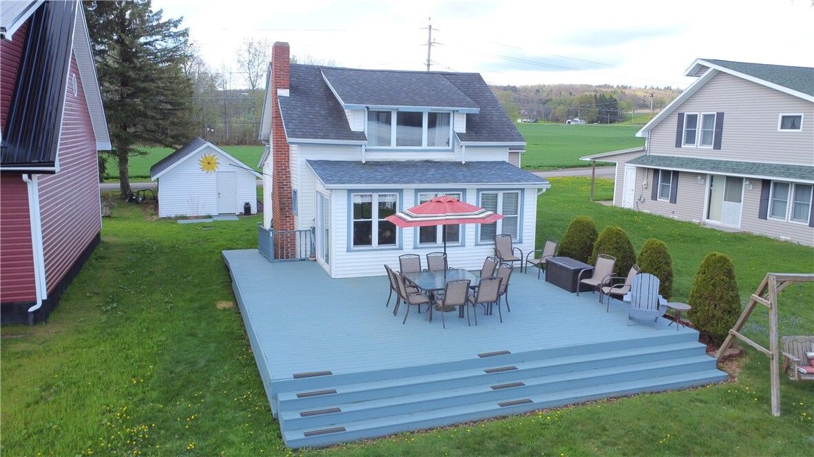 Property Photo:  163 Chapel Road  NY 14572 