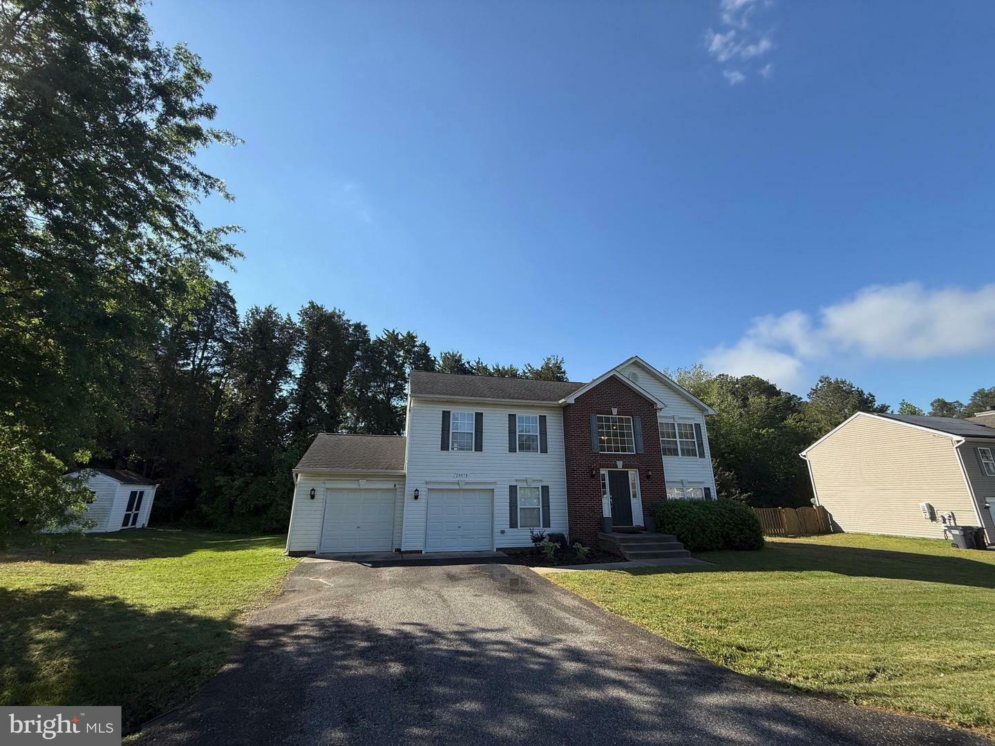 Property Photo: 20850 Autumn Mill Court MD 20634