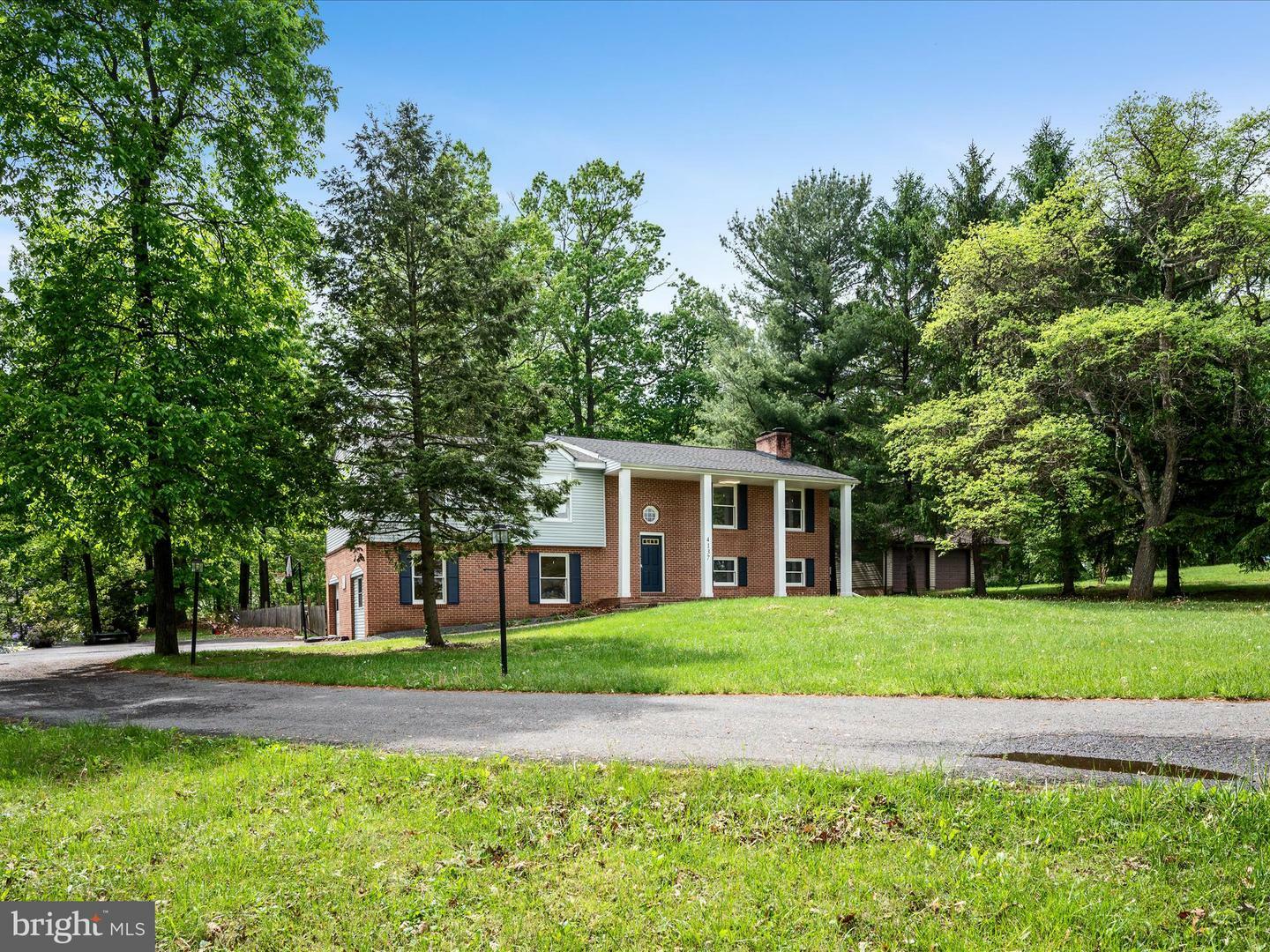 Property Photo: 4137 Hedgesville Road WV 25427