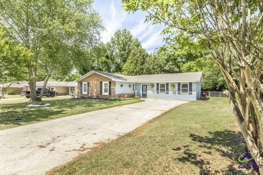Property Photo: 221 Scarborough Road GA 31028