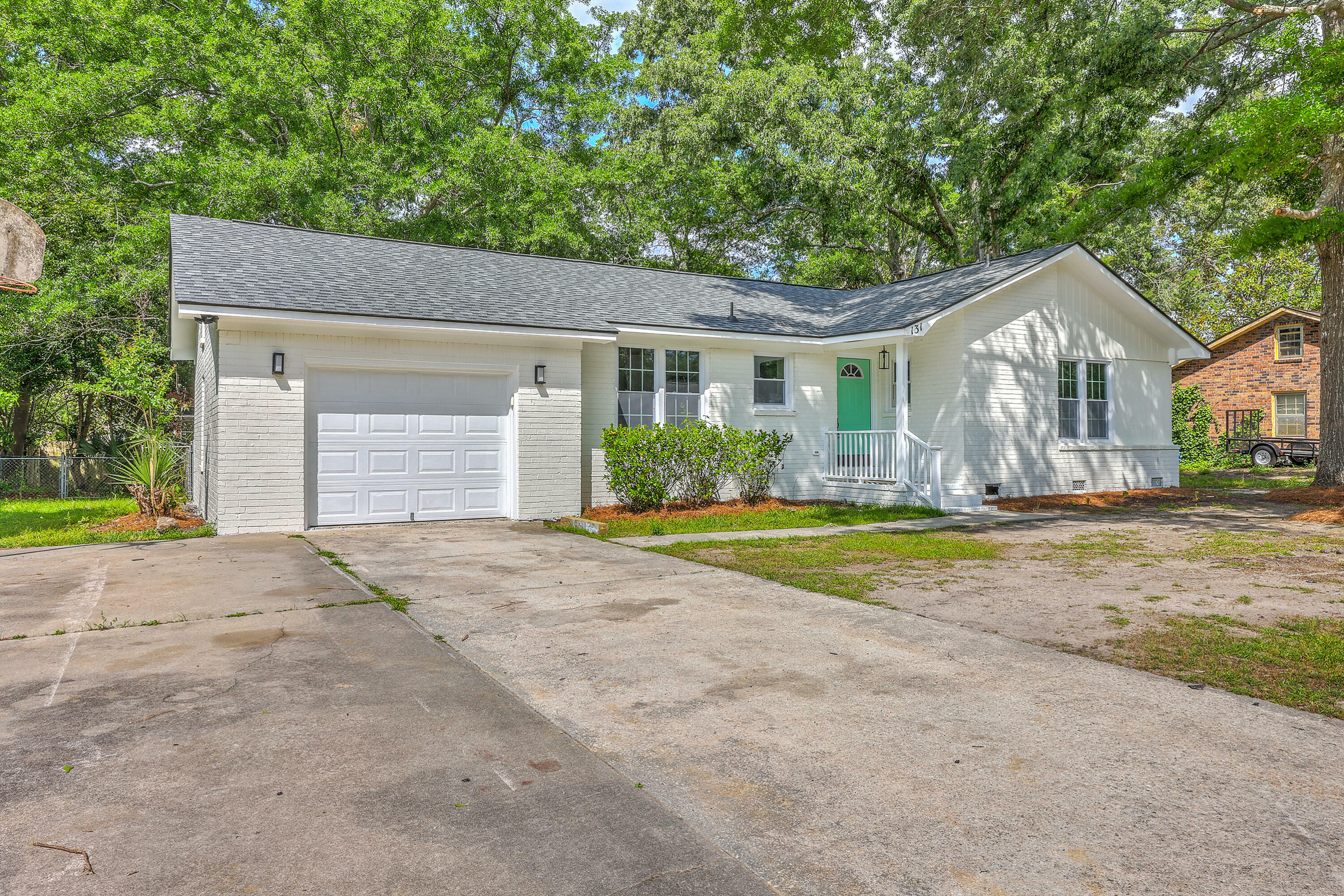 Property Photo: 131 Ponderosa Drive SC 29456