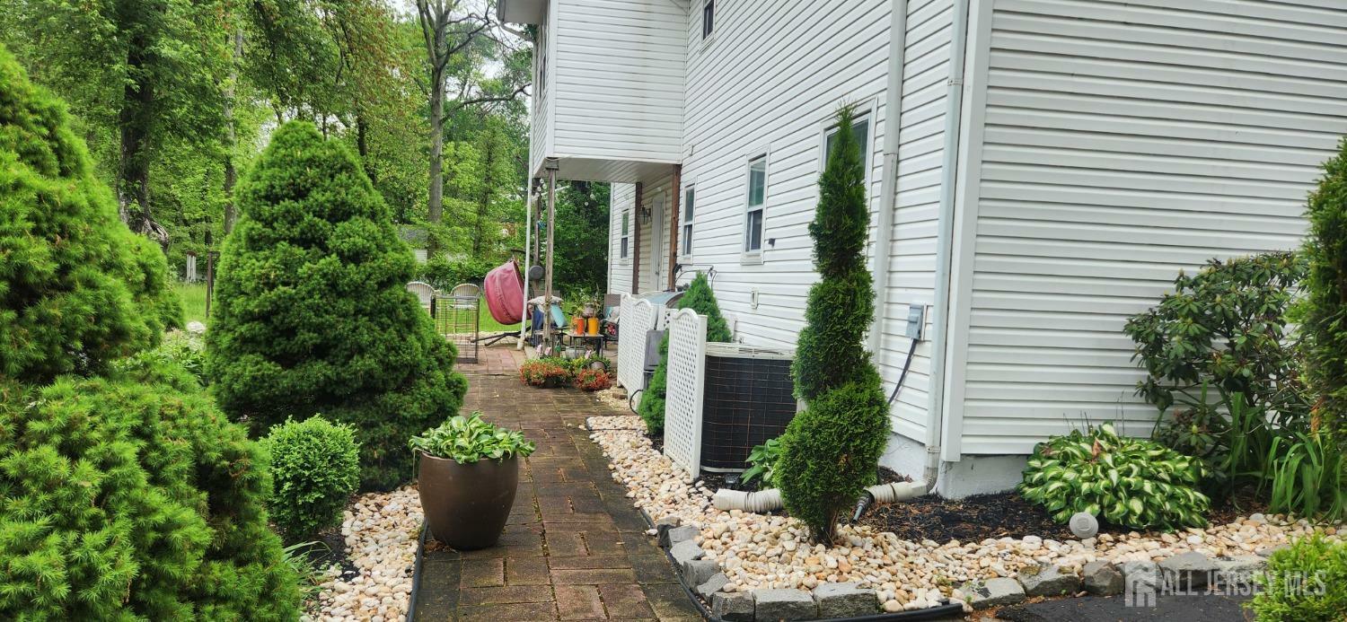 Property Photo: 95 Gravel Hill-Spotswood Road NJ 08831