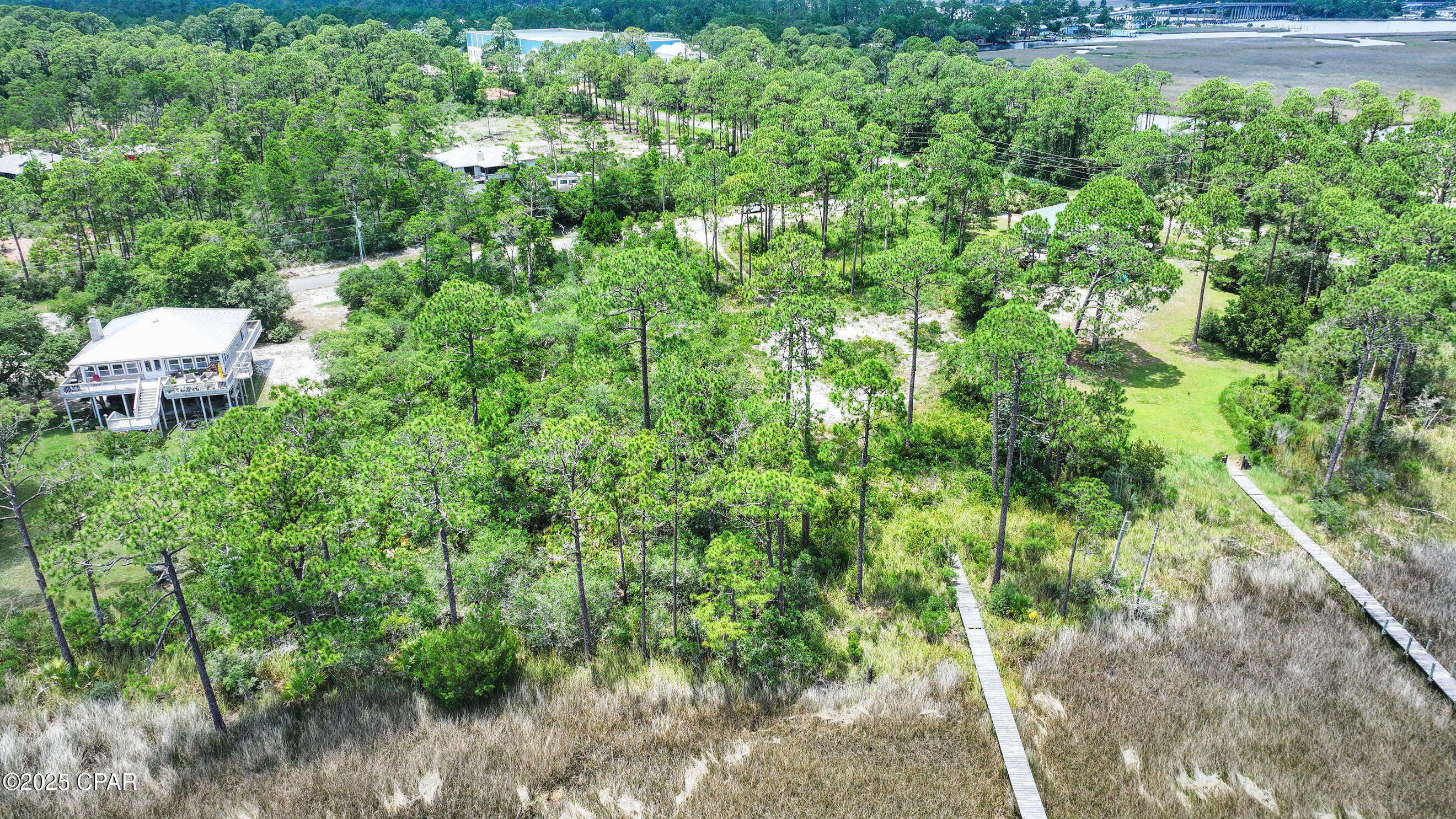 Property Photo: 1582 Bayou Drive FL 32322