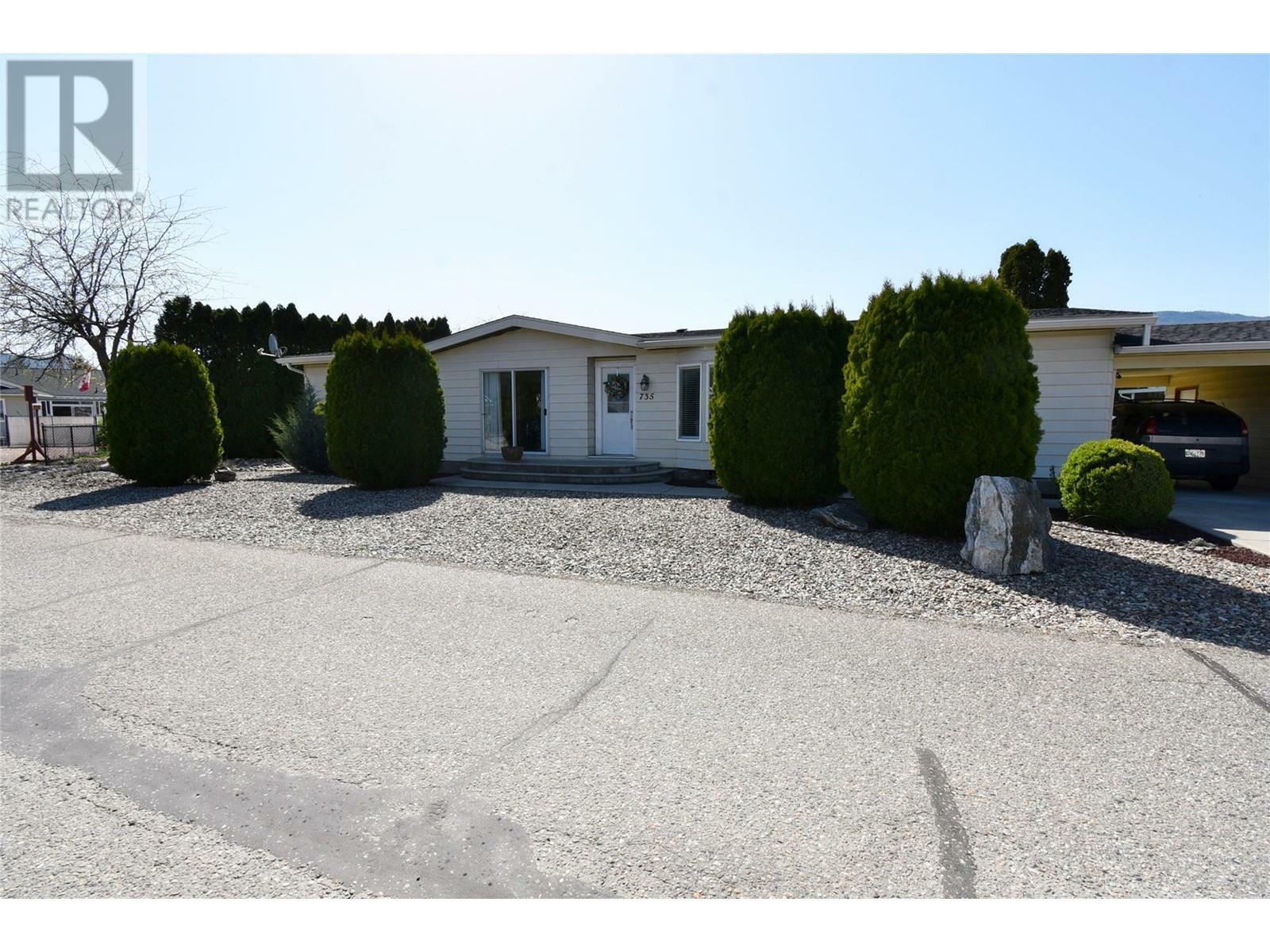 Property Photo: 735 3 Street BC V1H 1Z1