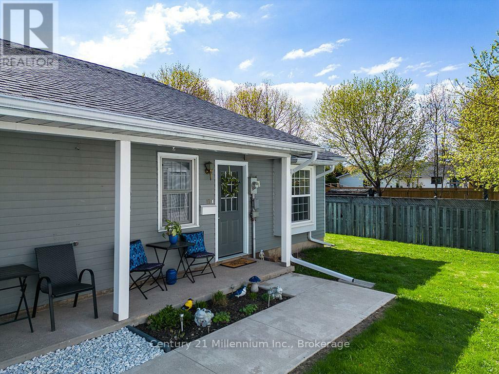 140 Albert Street 12  Collingwood ON L9Y 2L7 photo