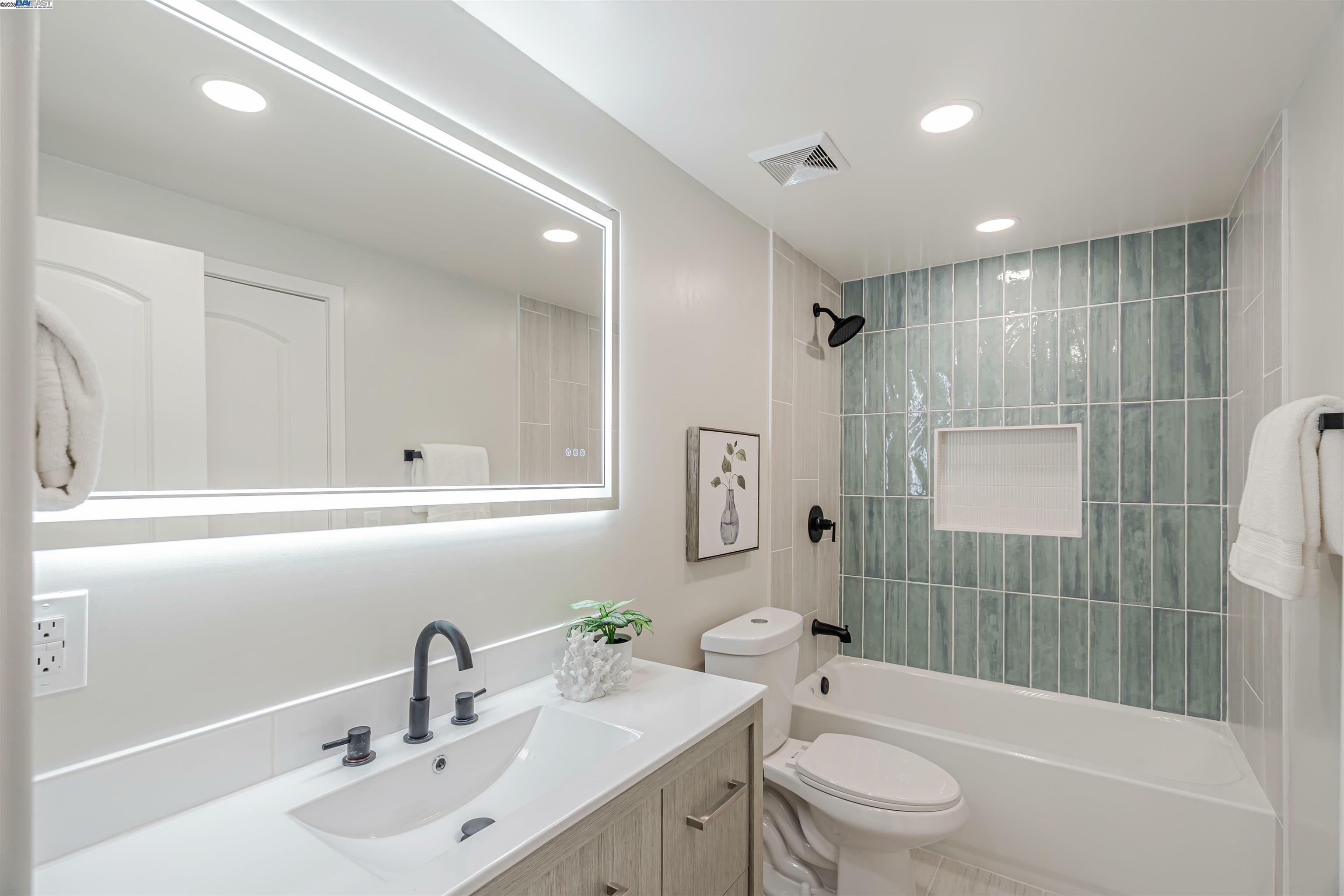 Property Photo: 14220 Woodhaven CA 95127