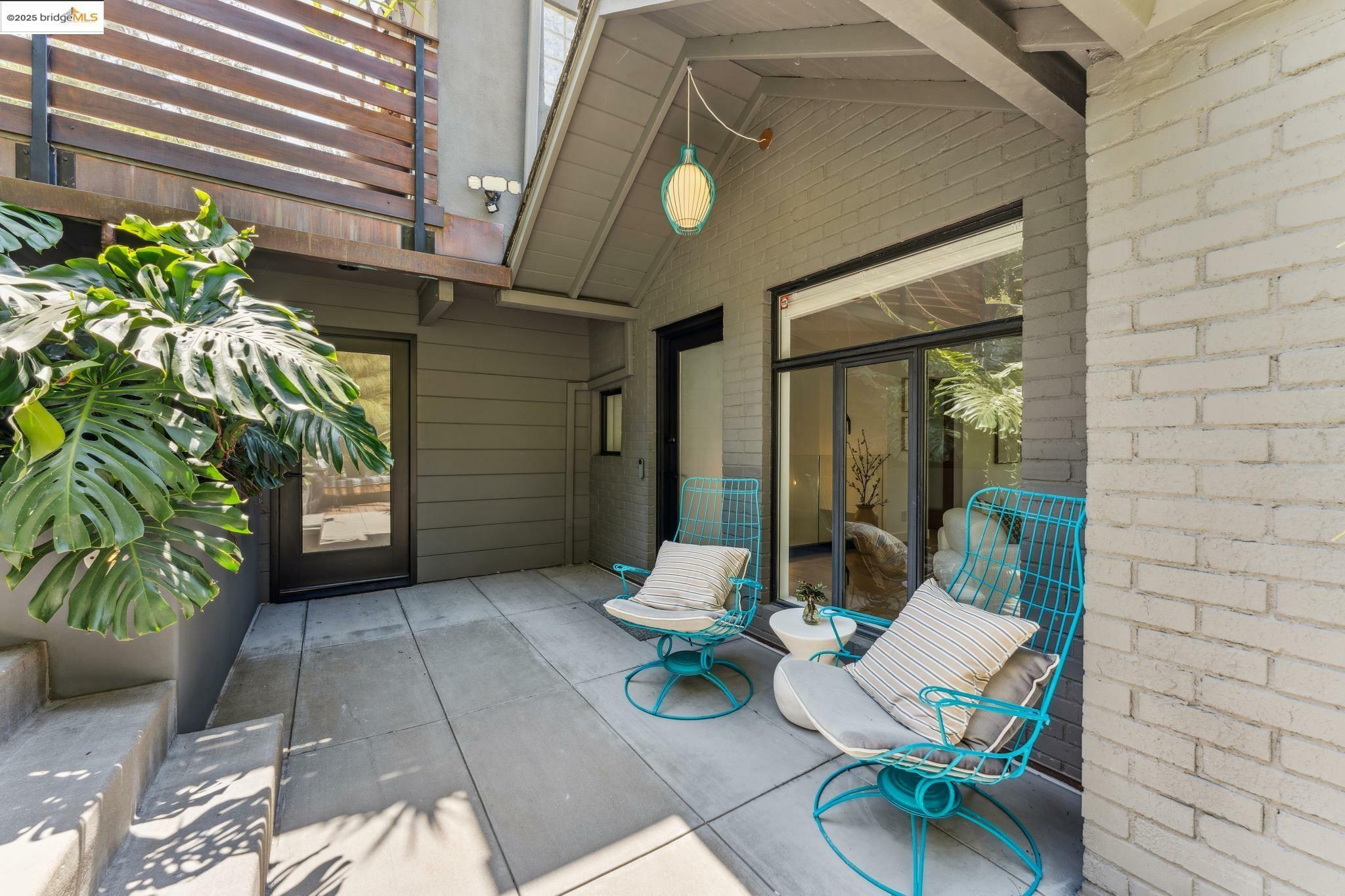 6353 Westover Drive  Oakland CA 94611 photo