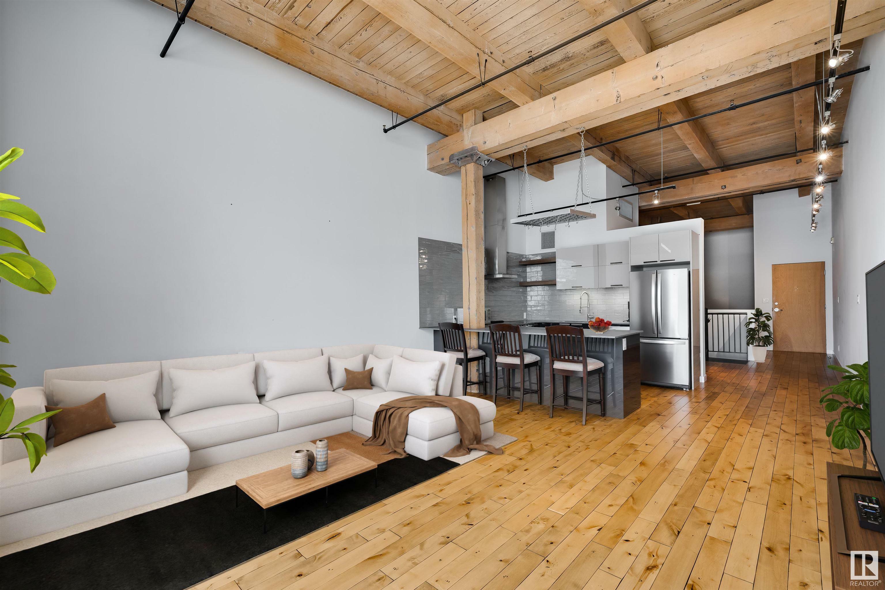 Property Photo: 10309 107 St NW 104 AB T5J 1K3