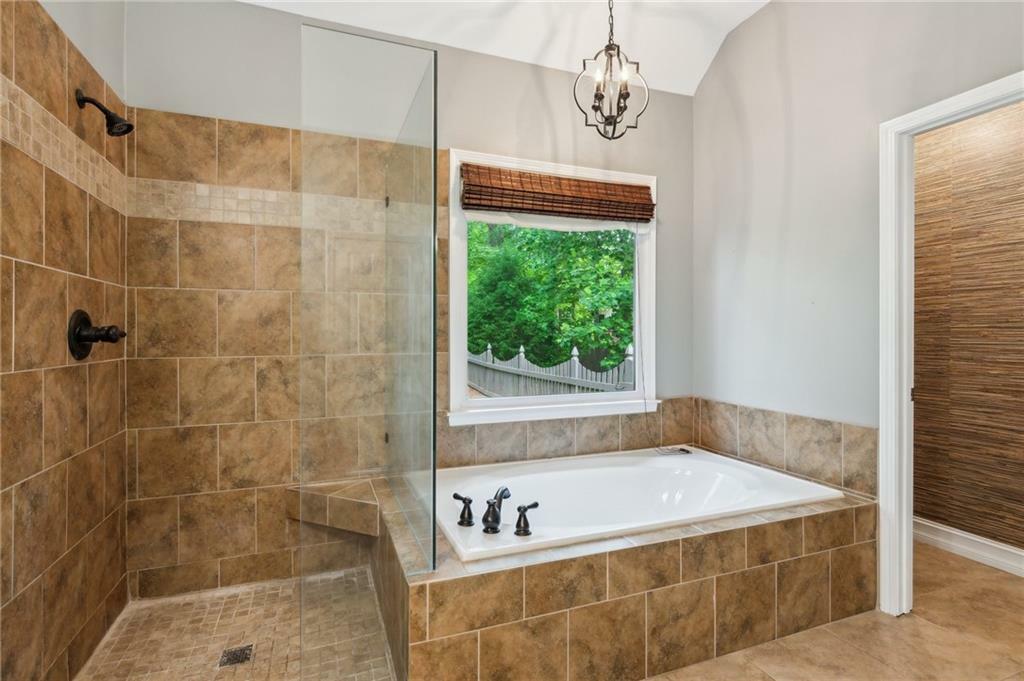 Property Photo: 2437 Camden Lake View NW GA 30101