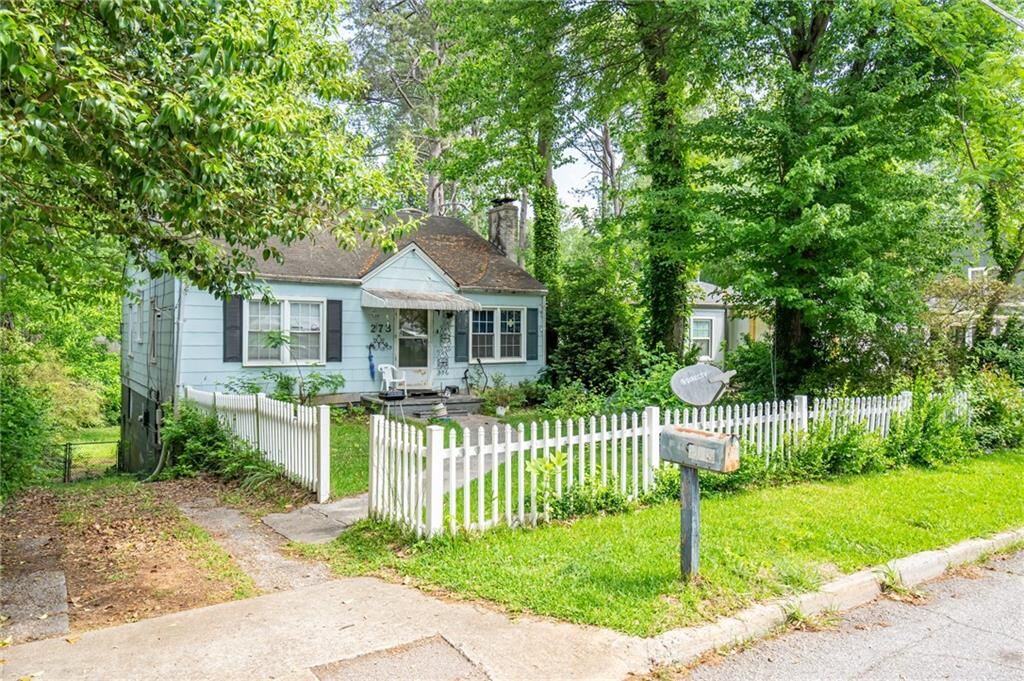 Property Photo:  273 Birch Street  GA 30354 