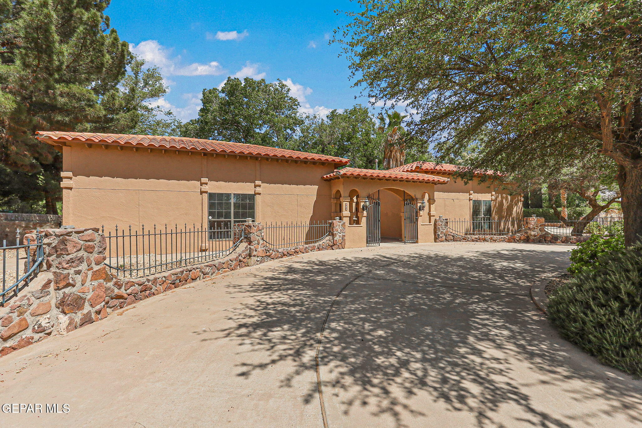 509 Leslie Ward Court  El Paso TX 79922 photo