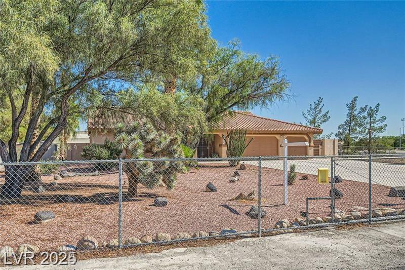 Property Photo: 5202 Willis Street NV 89031