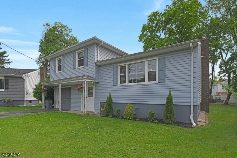 Property Photo: 20 Elberson Ct NJ 07083