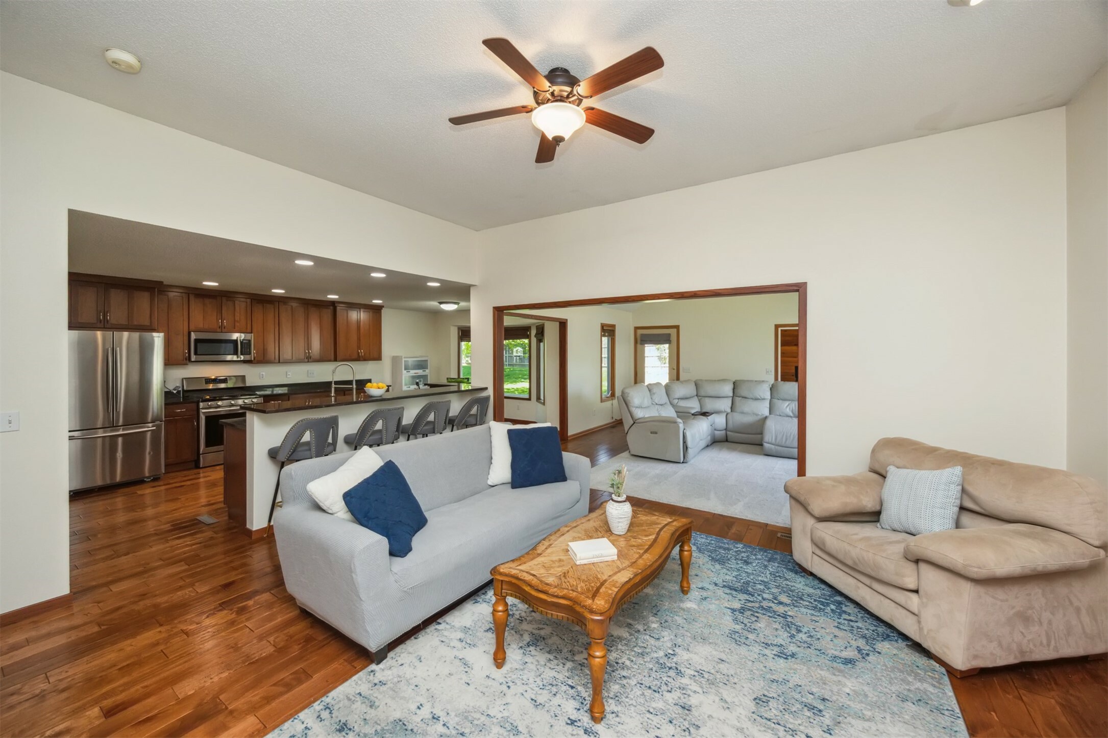 Property Photo: 15919 Hawthorn Circle IA 50325