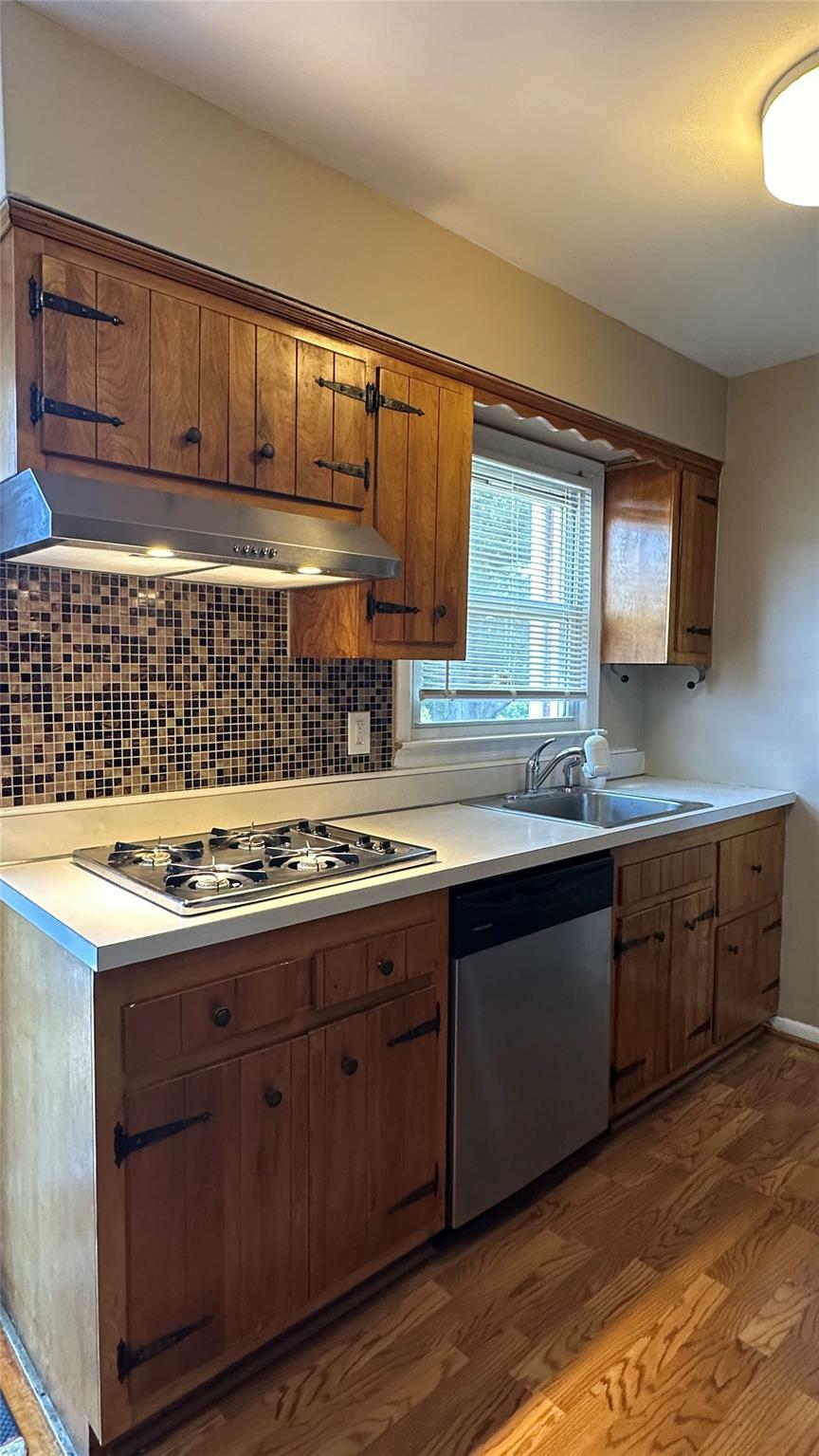 Property Photo: 8 Sussex Court 211 NY 10901