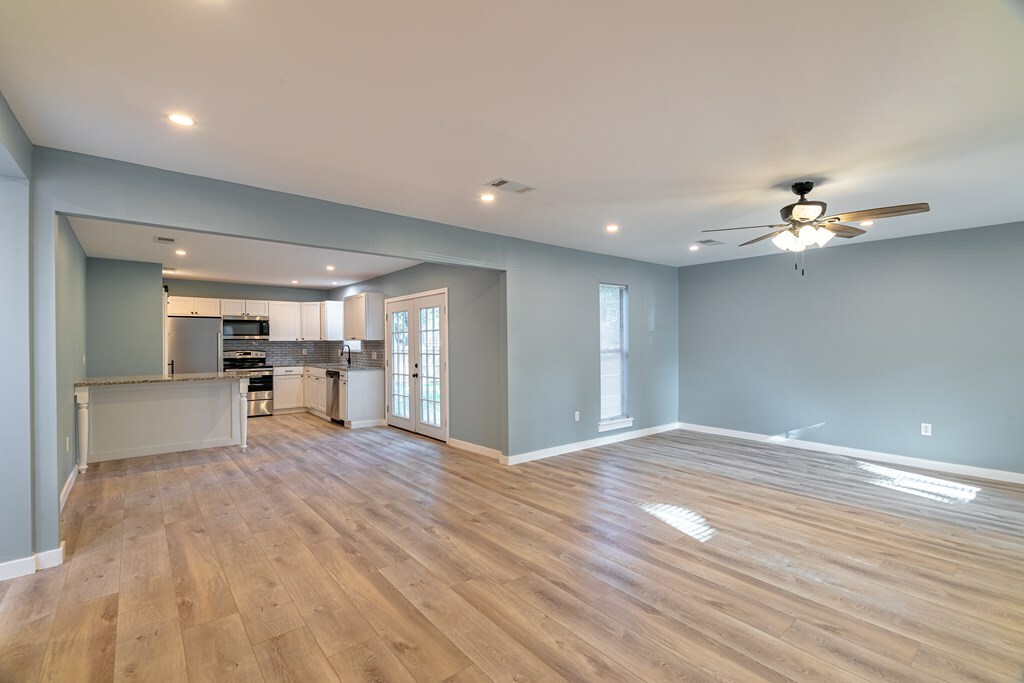 Property Photo:  408 Birdsong Road  TX 75941 