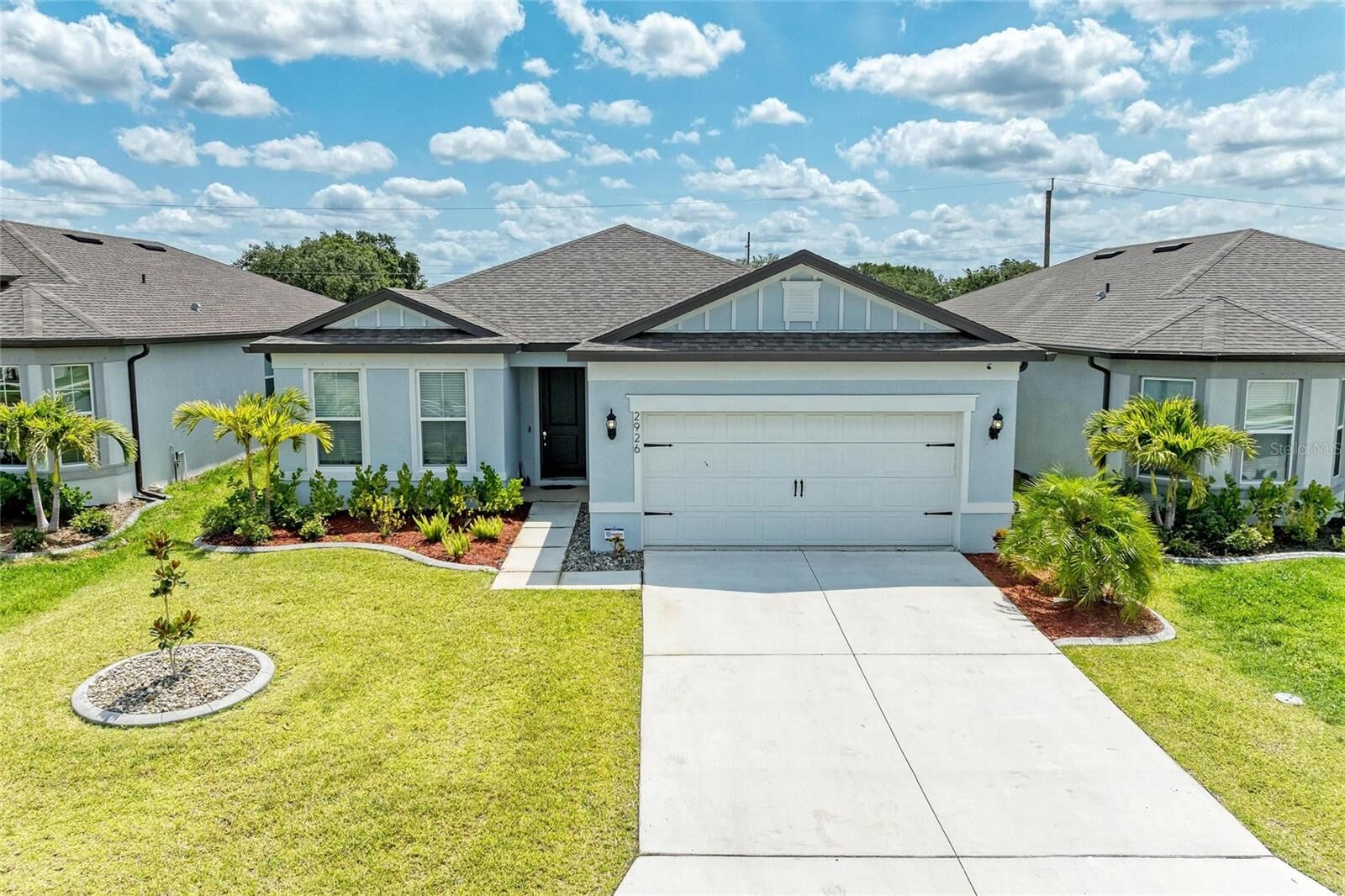 Property Photo:  2926 61st Drive E  FL 34222 