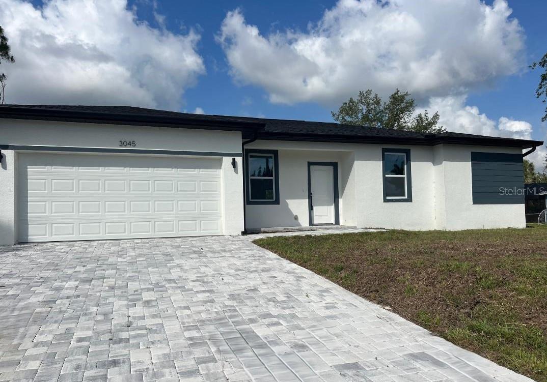 Property Photo: 3045 Montgomery Drive FL 33981