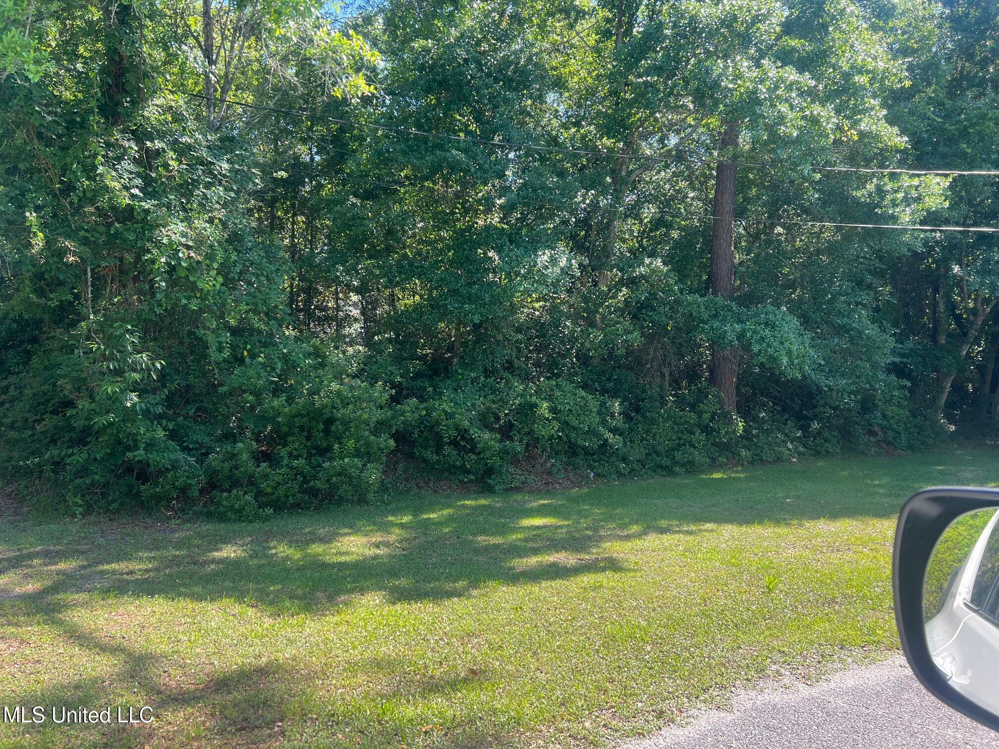 Property Photo: 3007 43rd Avenue MS 39501