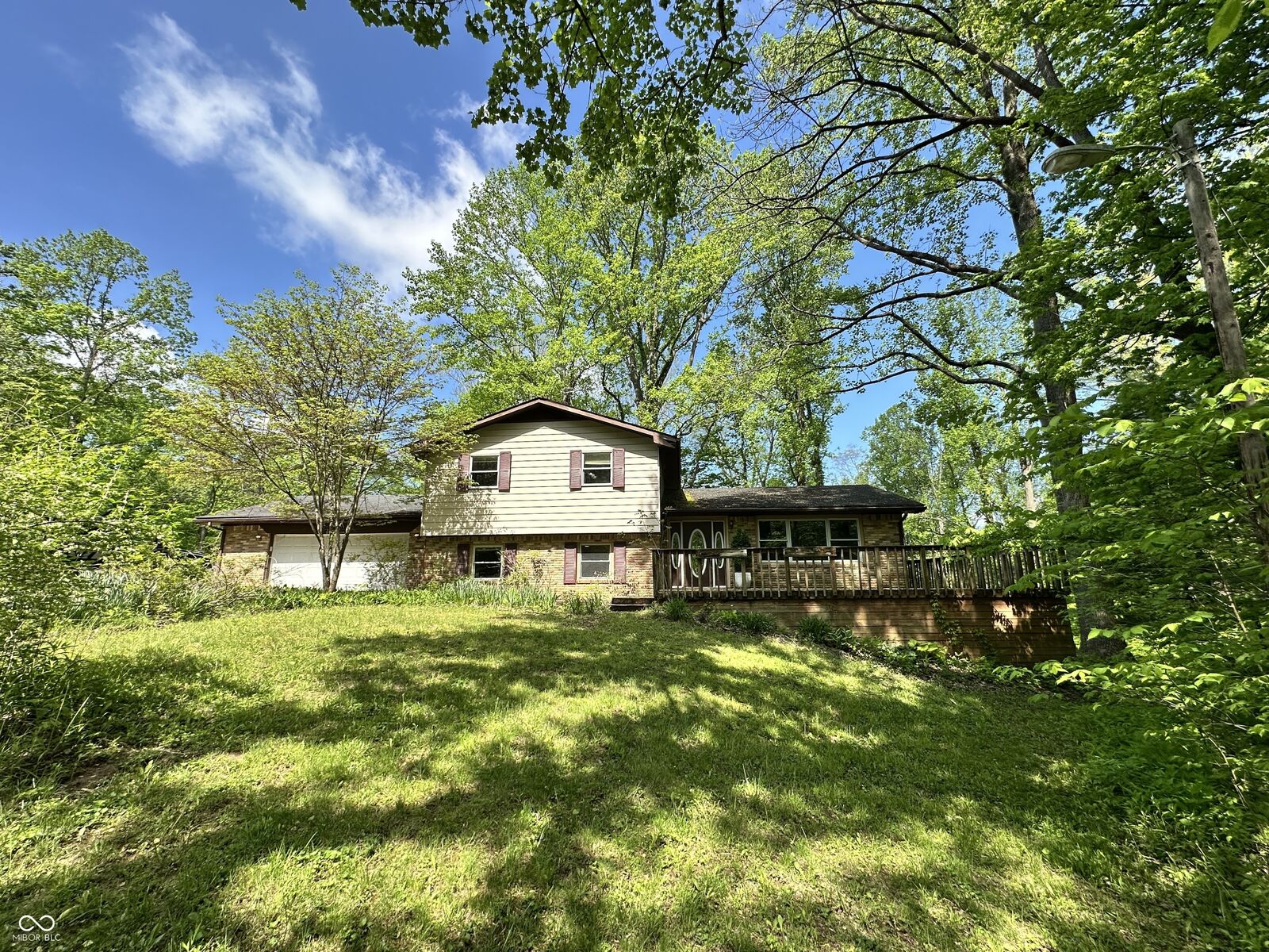 Property Photo: 1760 Pumpkinvine Hill Road IN 46151