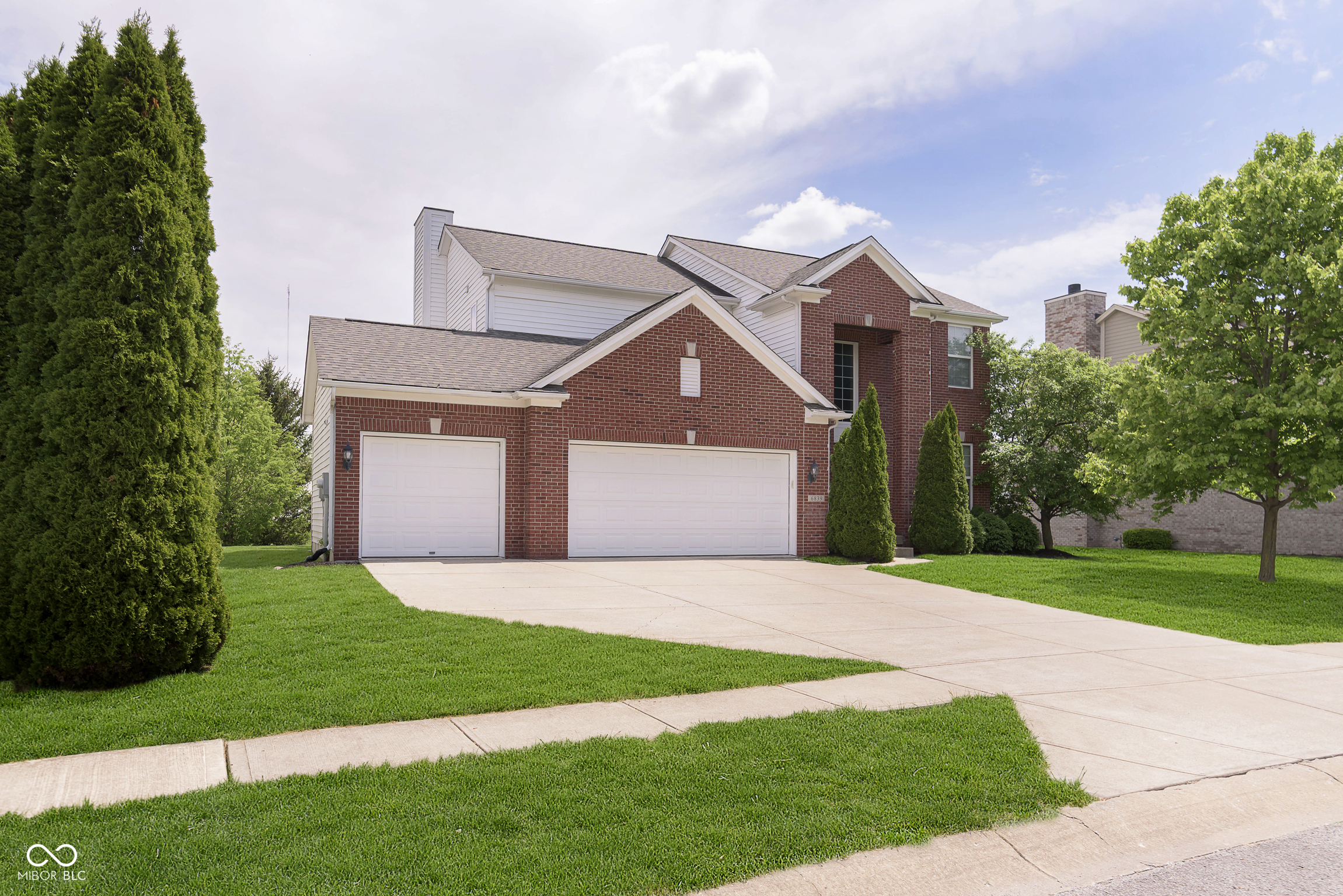 6839 Powder Drive  Indianapolis IN 46259 photo