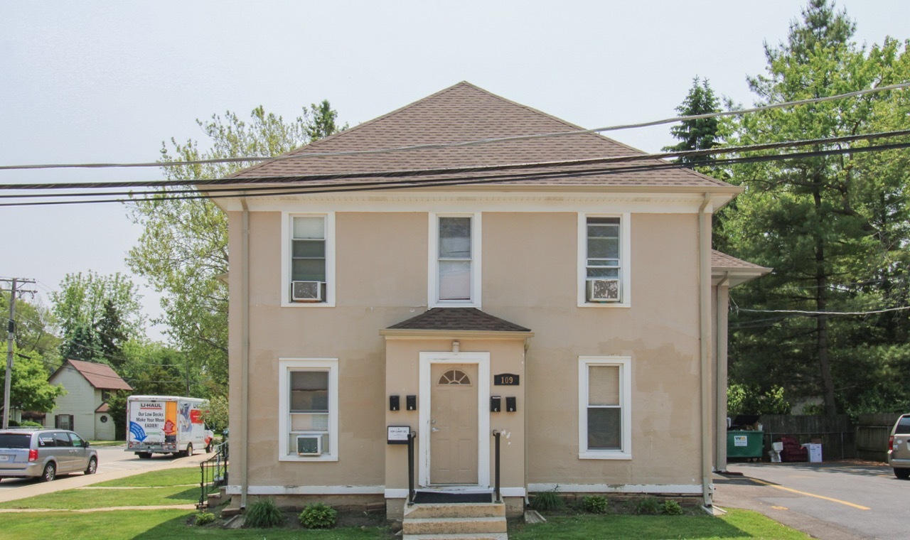 Property Photo: 109 Cary Street 111 IL 60013