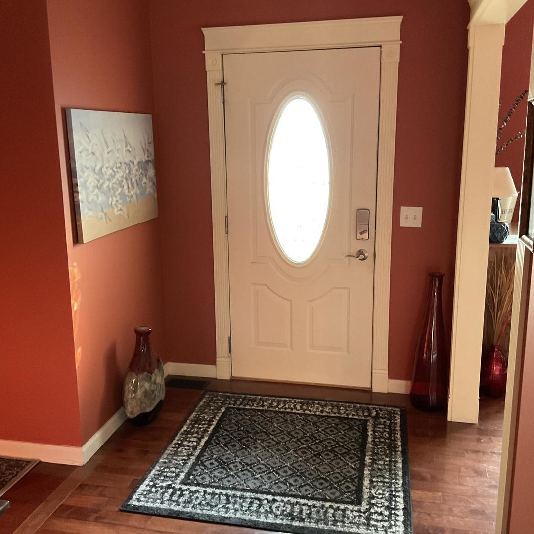 Property Photo: 1808 S Orchard Drive IL 61853