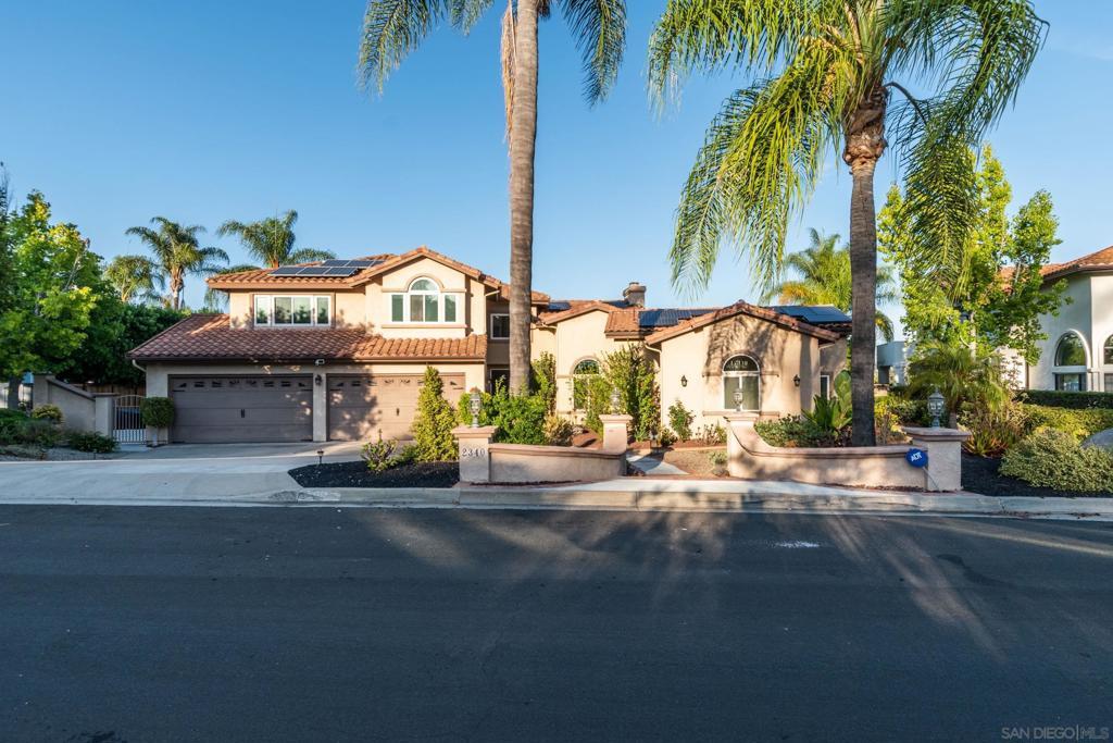 Property Photo:  2340 Lomica Pl  CA 92029 