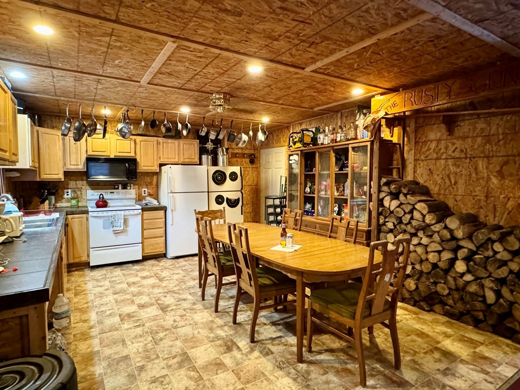 Property Photo: 181 Cold Springs Lane PA 17724
