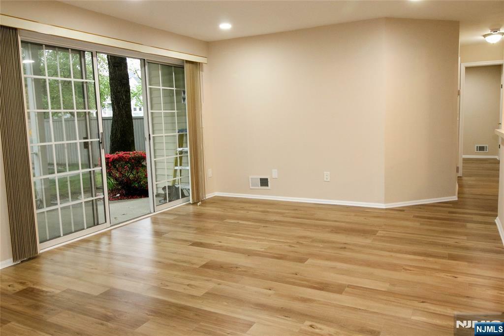 Property Photo:  336 Linden Street  NJ 07430 