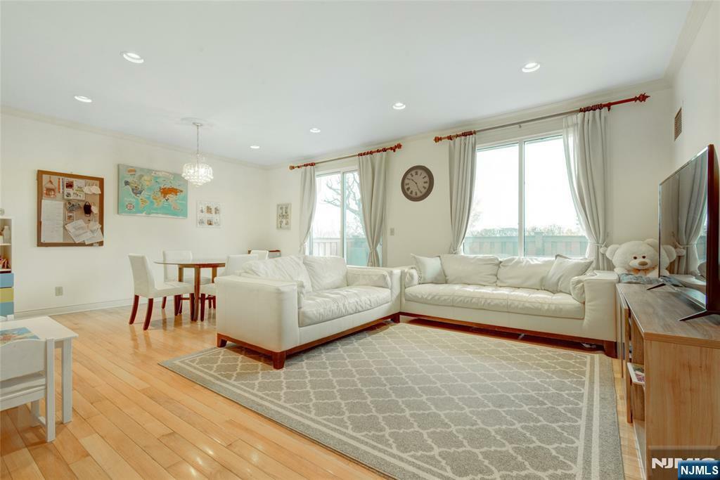 Property Photo:  1055 River Road Th11  NJ 07020 