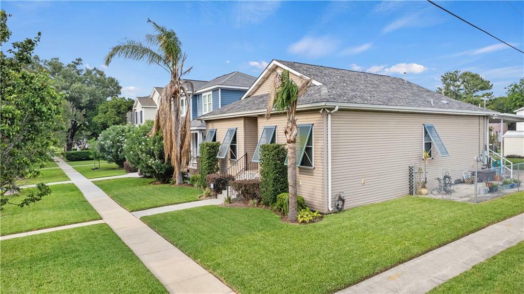 Property Photo: 5805 Argonne Boulevard LA 70124