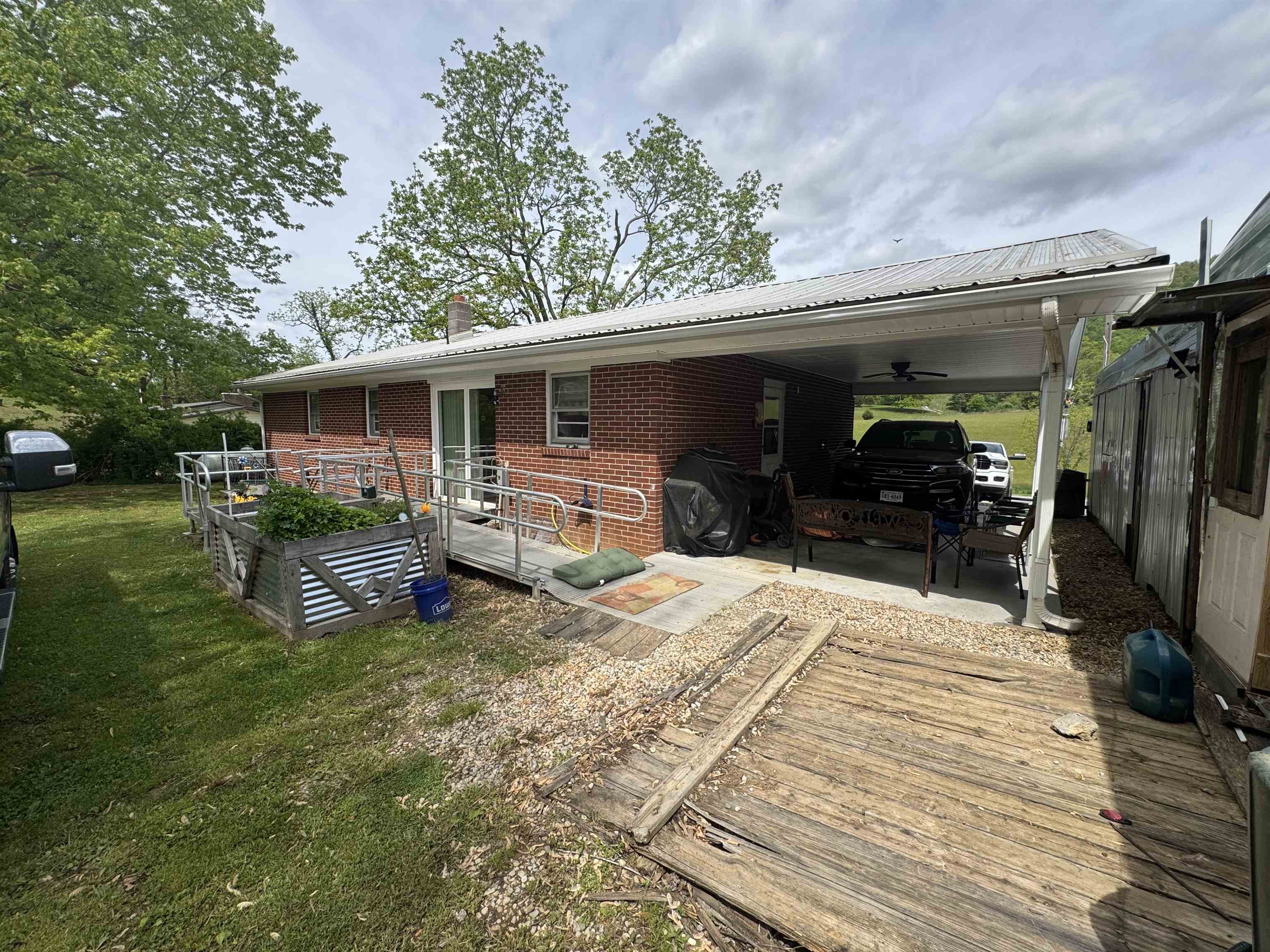 Property Photo: 2089 Walkers Creek Valley Road VA 24134