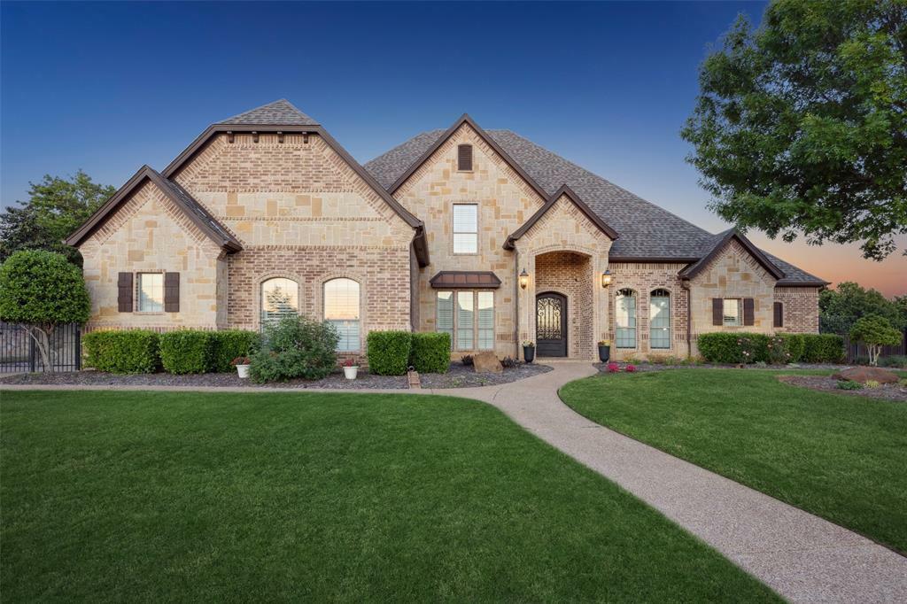 Property Photo: 1100 Spruce Run Drive TX 76262