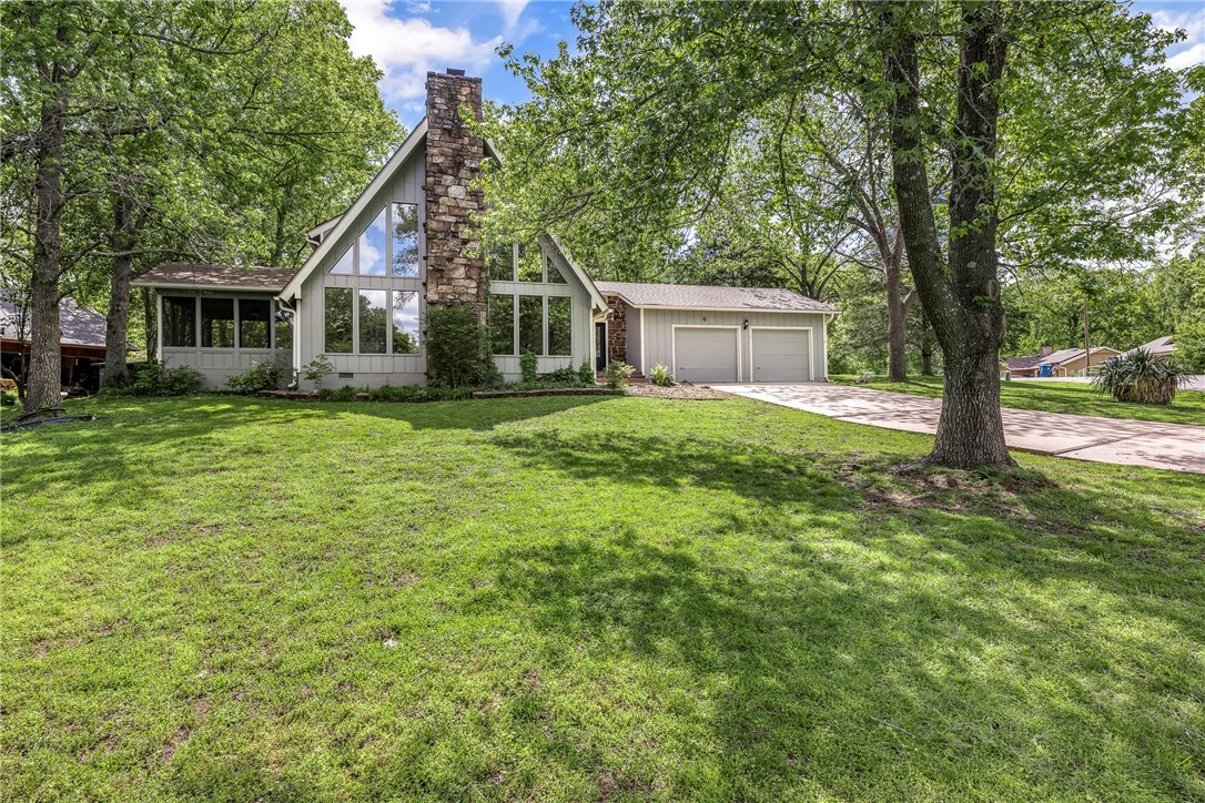 Property Photo: 6 Whitwick Lane AR 72715