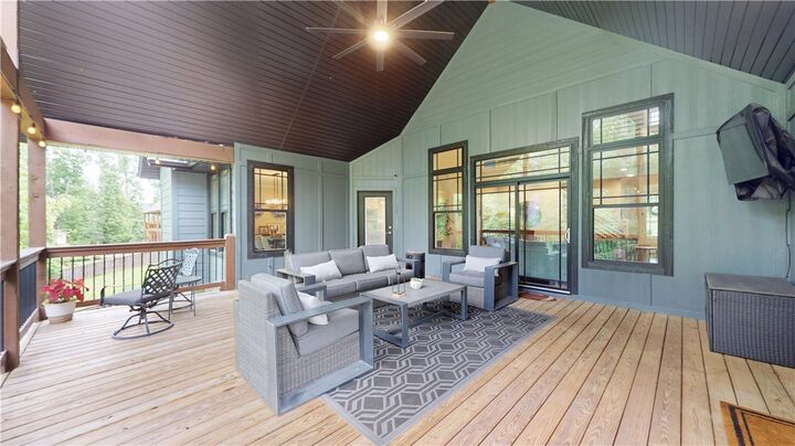 Property Photo: 3220 Laurel Circle AR 72719