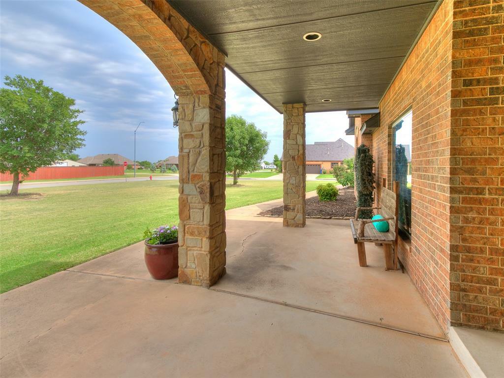 Property Photo: 651 Shirley Lane NE OK 73078
