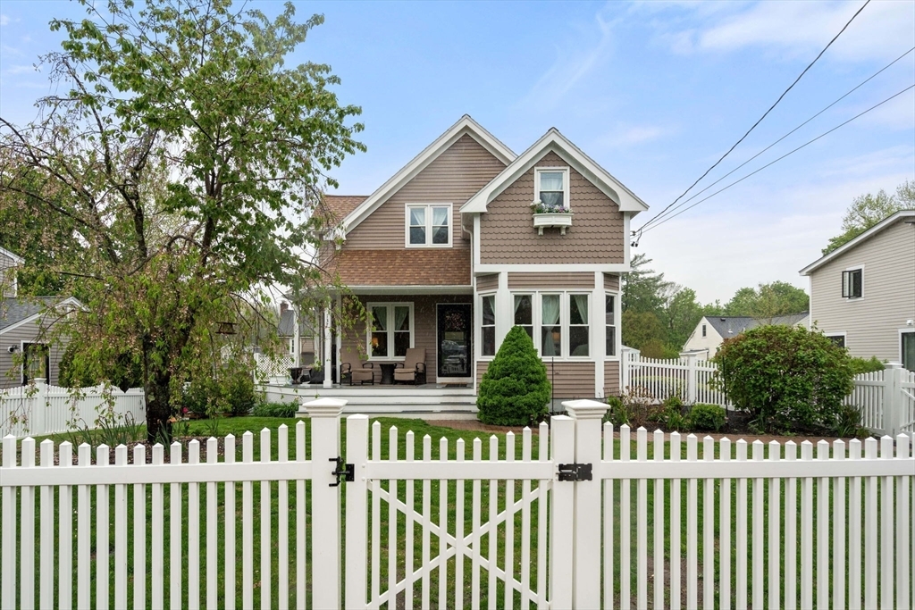 Property Photo:  137 Pond  MA 02090 