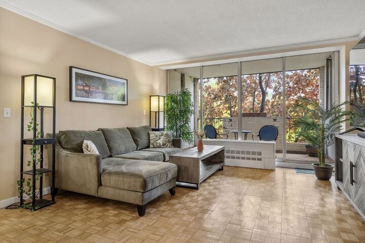 33 Pond Ave 419  Brookline MA 02445 photo