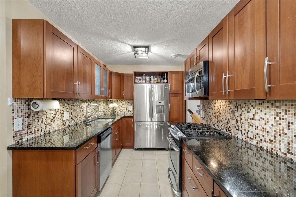 Property Photo:  33 Pond Ave 419  MA 02445 