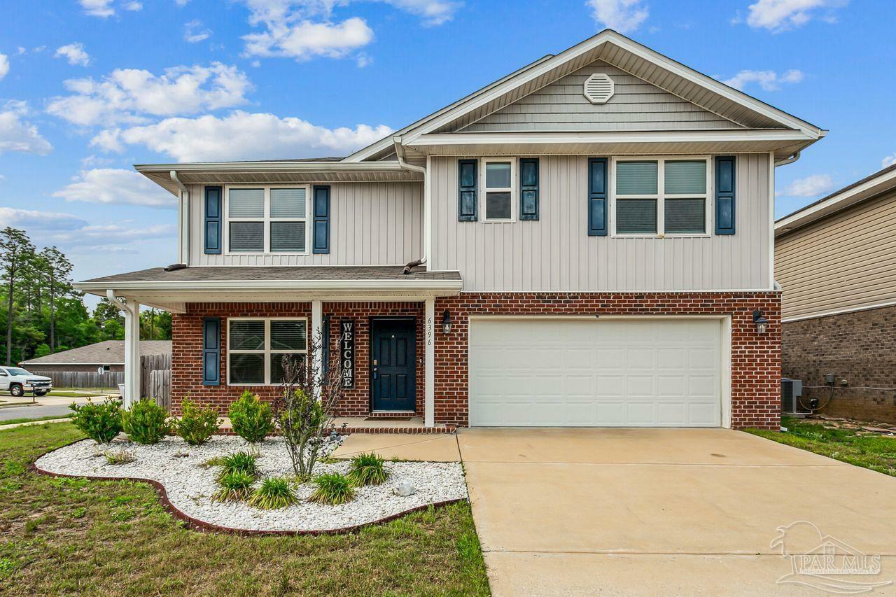 Property Photo: 6396 Churchill Cir FL 32583