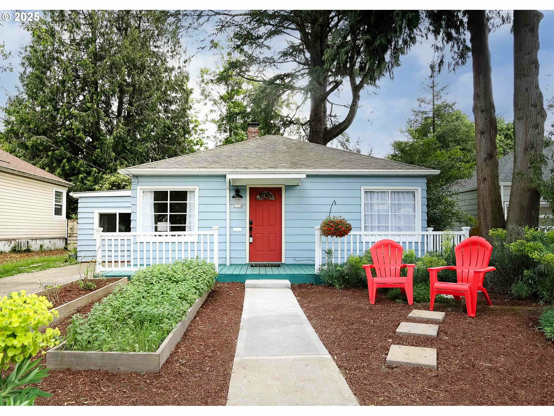 Property Photo: 7724 SE 21st Ave OR 97202