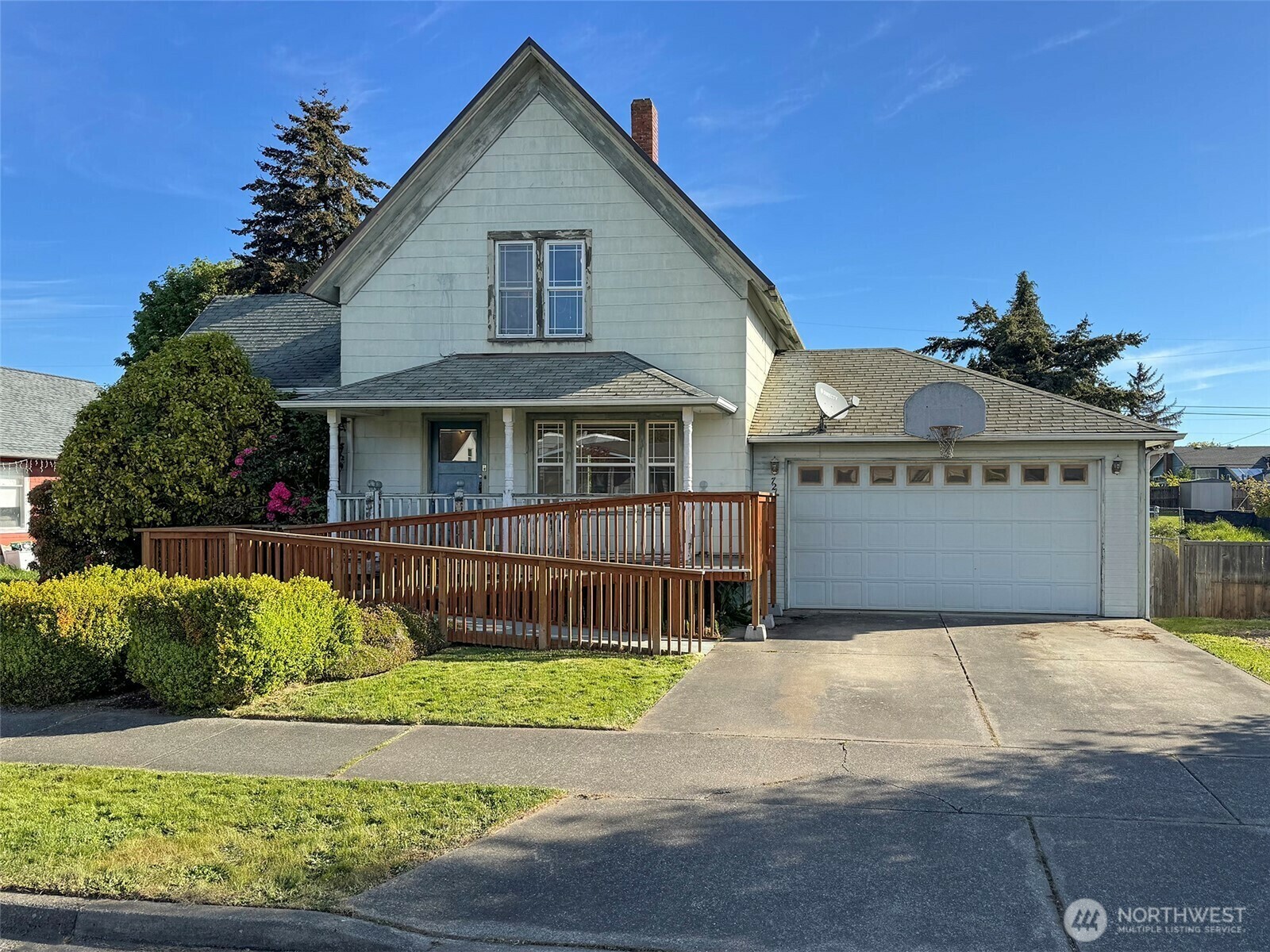 721  Georgiana Street  Port Angeles WA 98362 photo