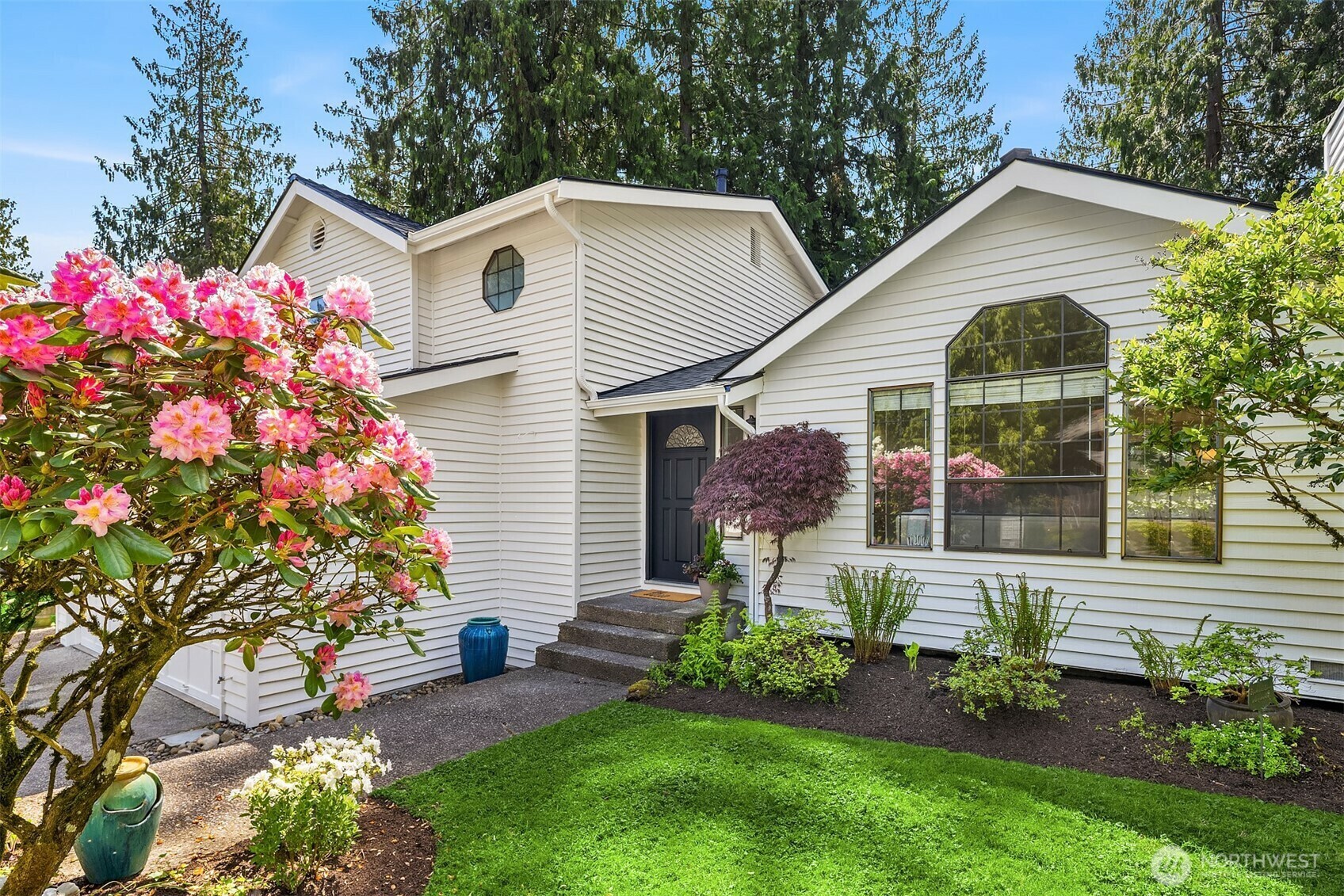 Property Photo: 22417 NE 12th Court WA 98074