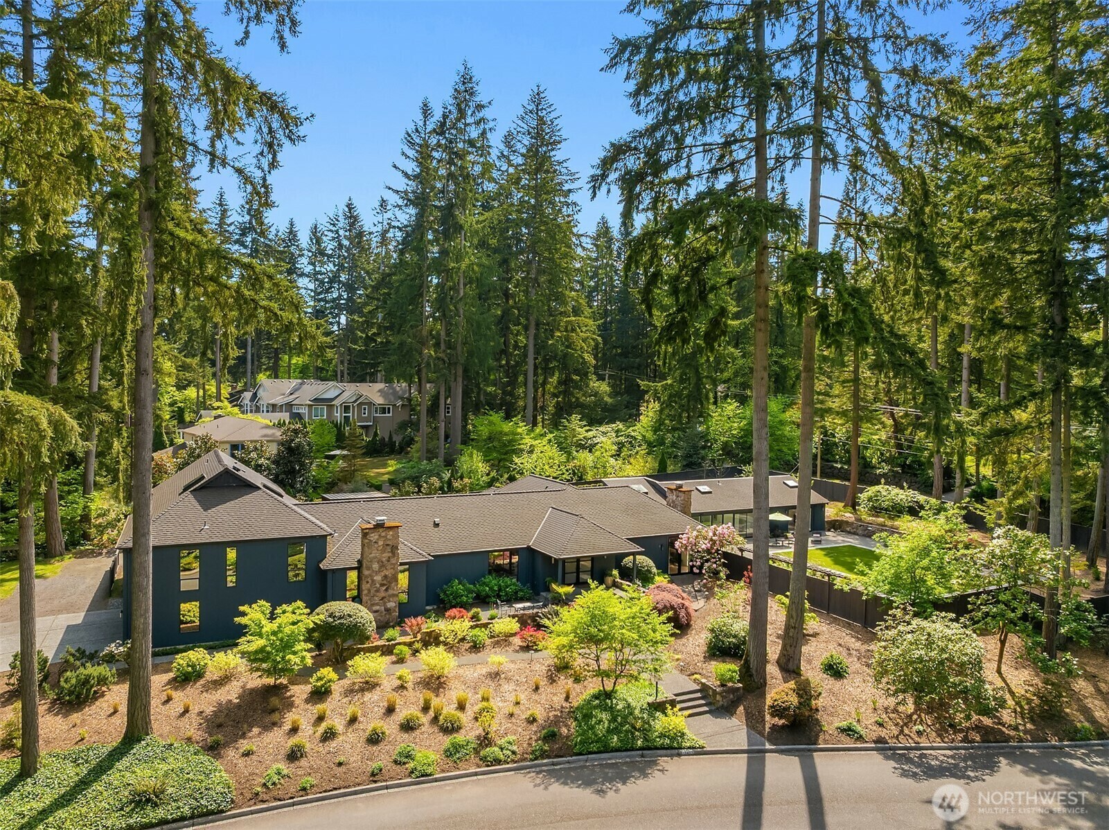 Property Photo: 13403 NE 33rd Lane WA 98005