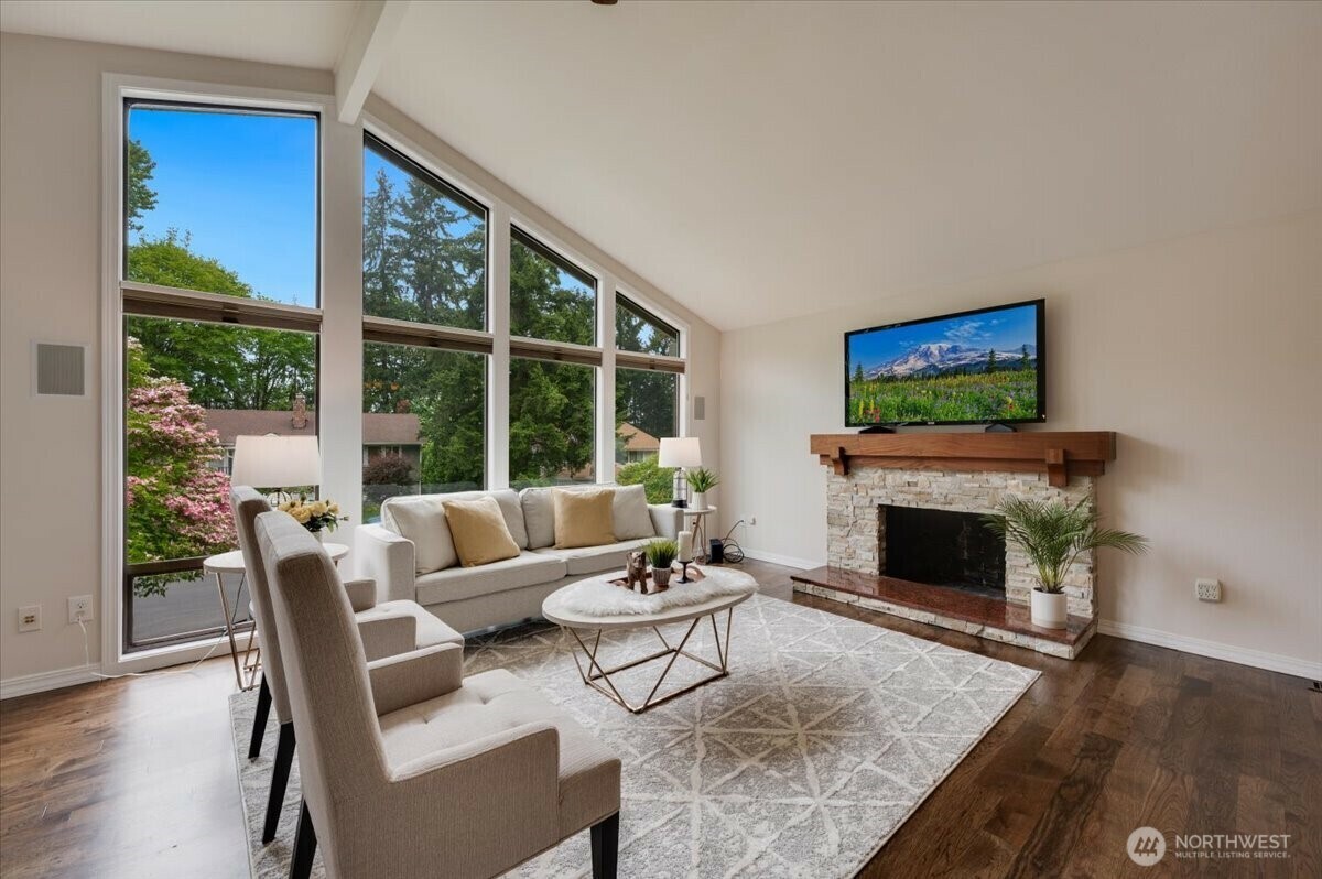 Property Photo: 11623 NE 103rd Place WA 98033