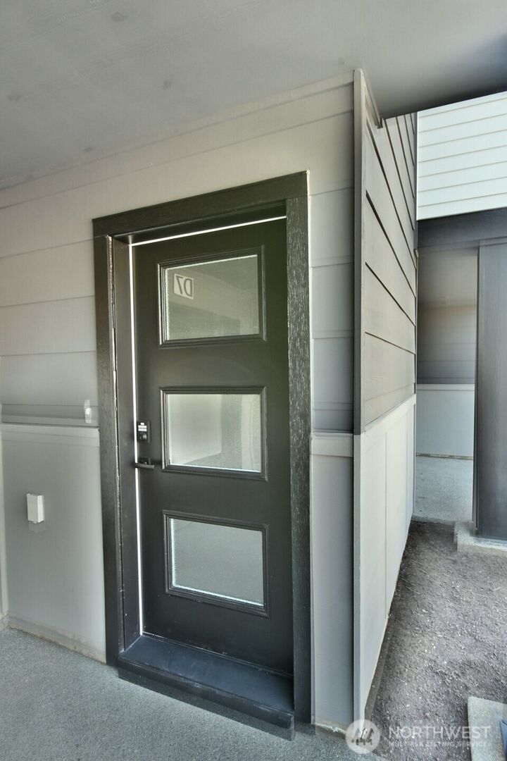 Property Photo:  16723  Alderwood Mall Parkway D7  WA 98037 