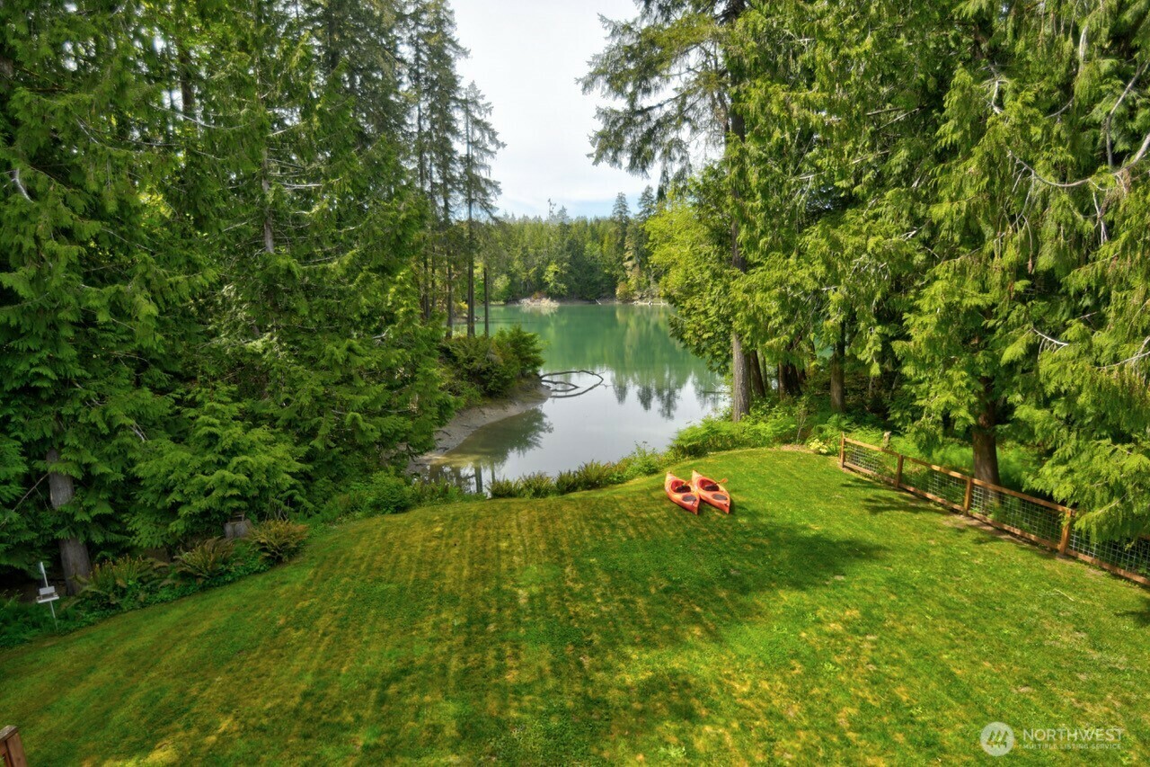 Property Photo: 41 SE Wildcat Cove Road WA 98584