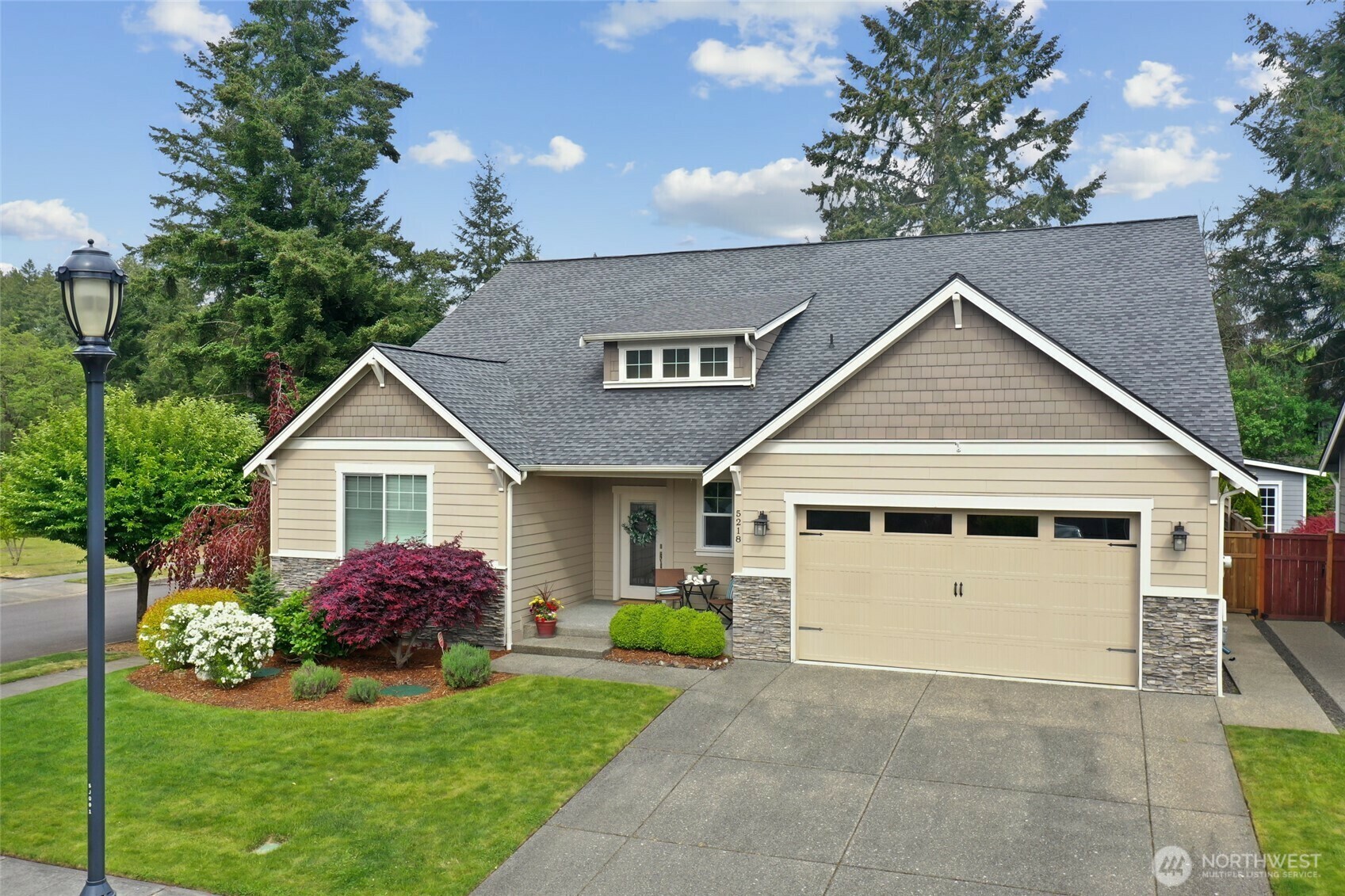 Property Photo: 5218 Emerald Street SE WA 98513