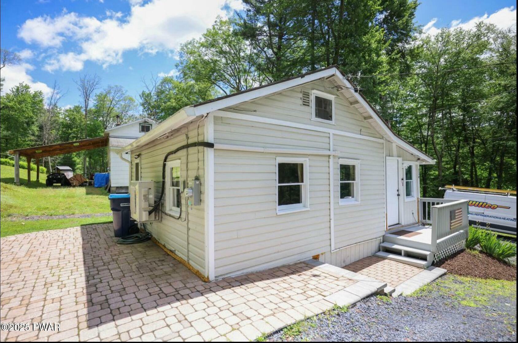 Property Photo: 114 Maurauder Lane PA 18328